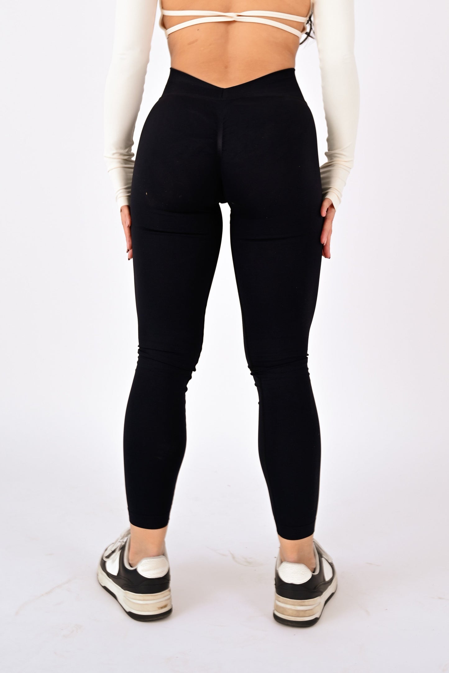 ÉLANCÉ LEGGING by L' Embrace - BLACK
